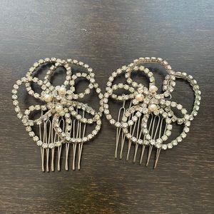 Set of two hair combs